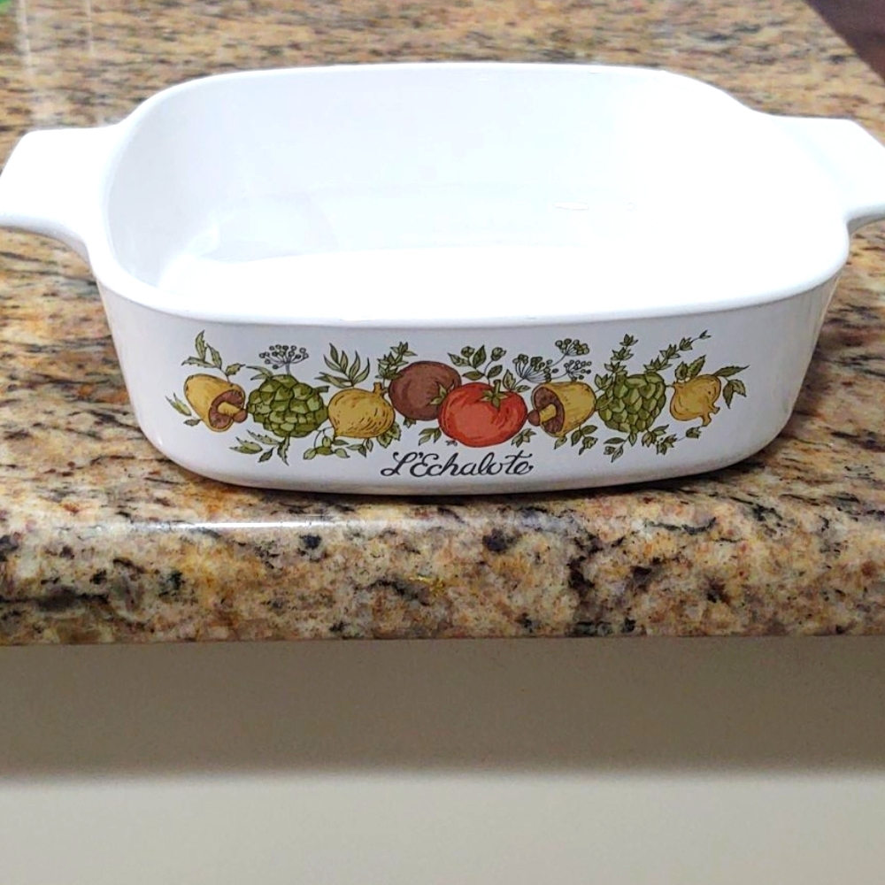Corning Ware Quart Dish Lechalote